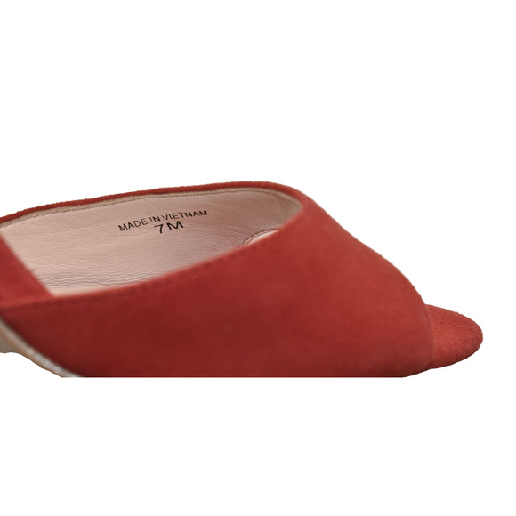 B0 NWOB KATE SPADE Red Suede Embroidered Accent Tie Block Heel Sandals Size 7 M - Picture 9 of 9